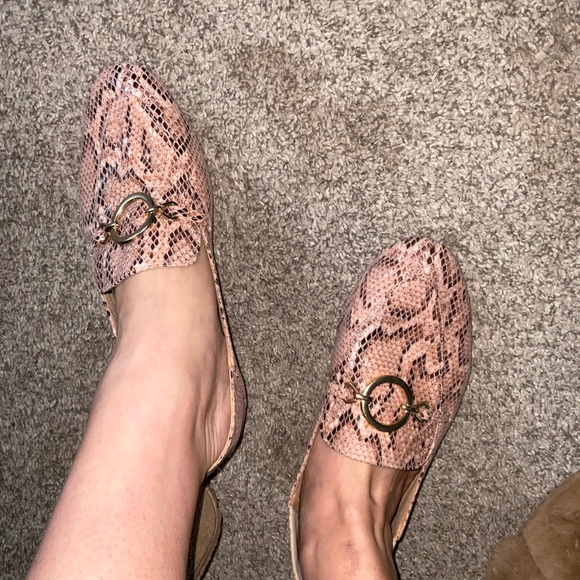 Quipid SNAKE skin blush pink brown with gold flat pointed loafer shoes size 10 - Picture 3 of 9